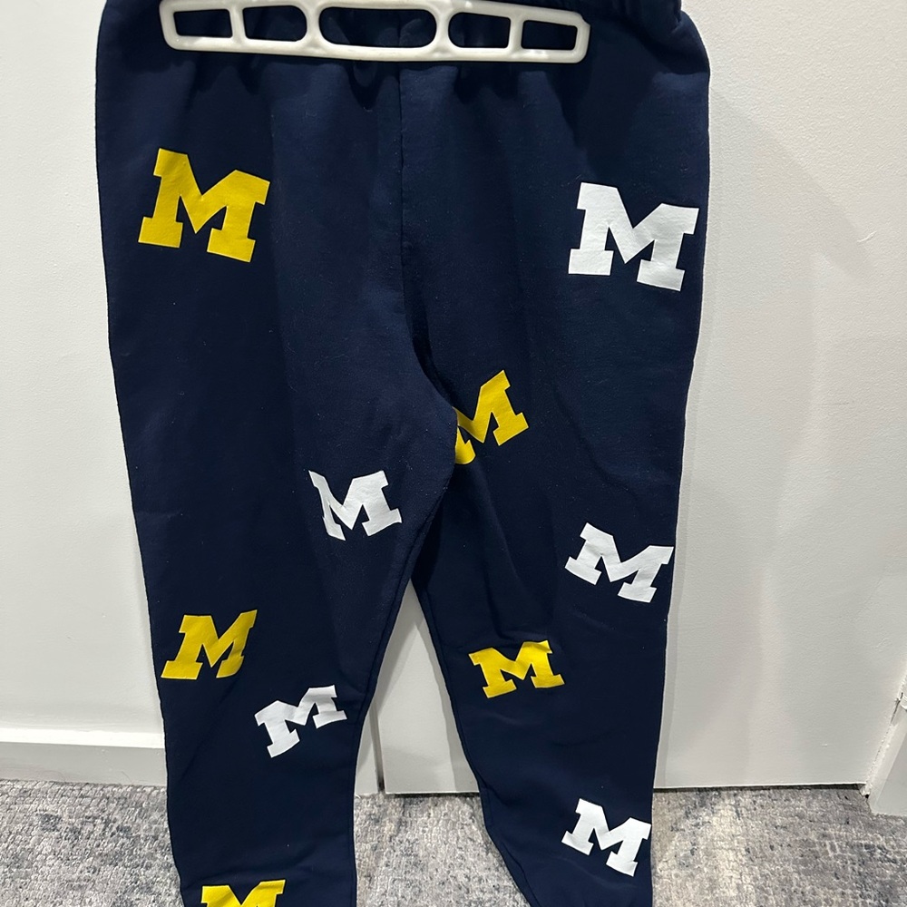 Michigan Navy Blue Sweatpants Size M